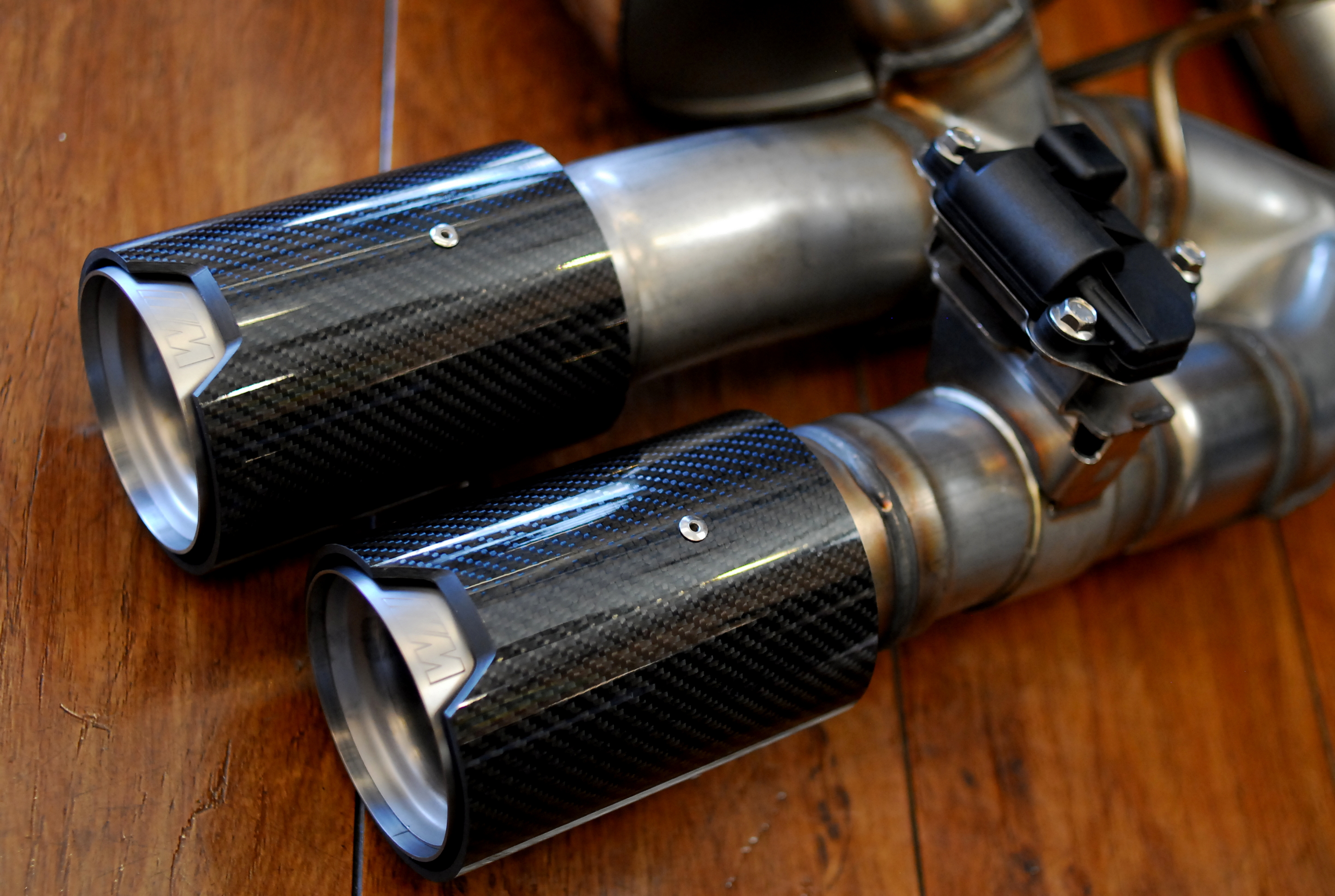 BMW M PERFORMANCE Muffler For F87 M2!! 神戸店遠藤ブログ！BMW専門店Studie（スタディ）では